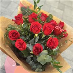 Valentines 12 Red Rose Bouquet